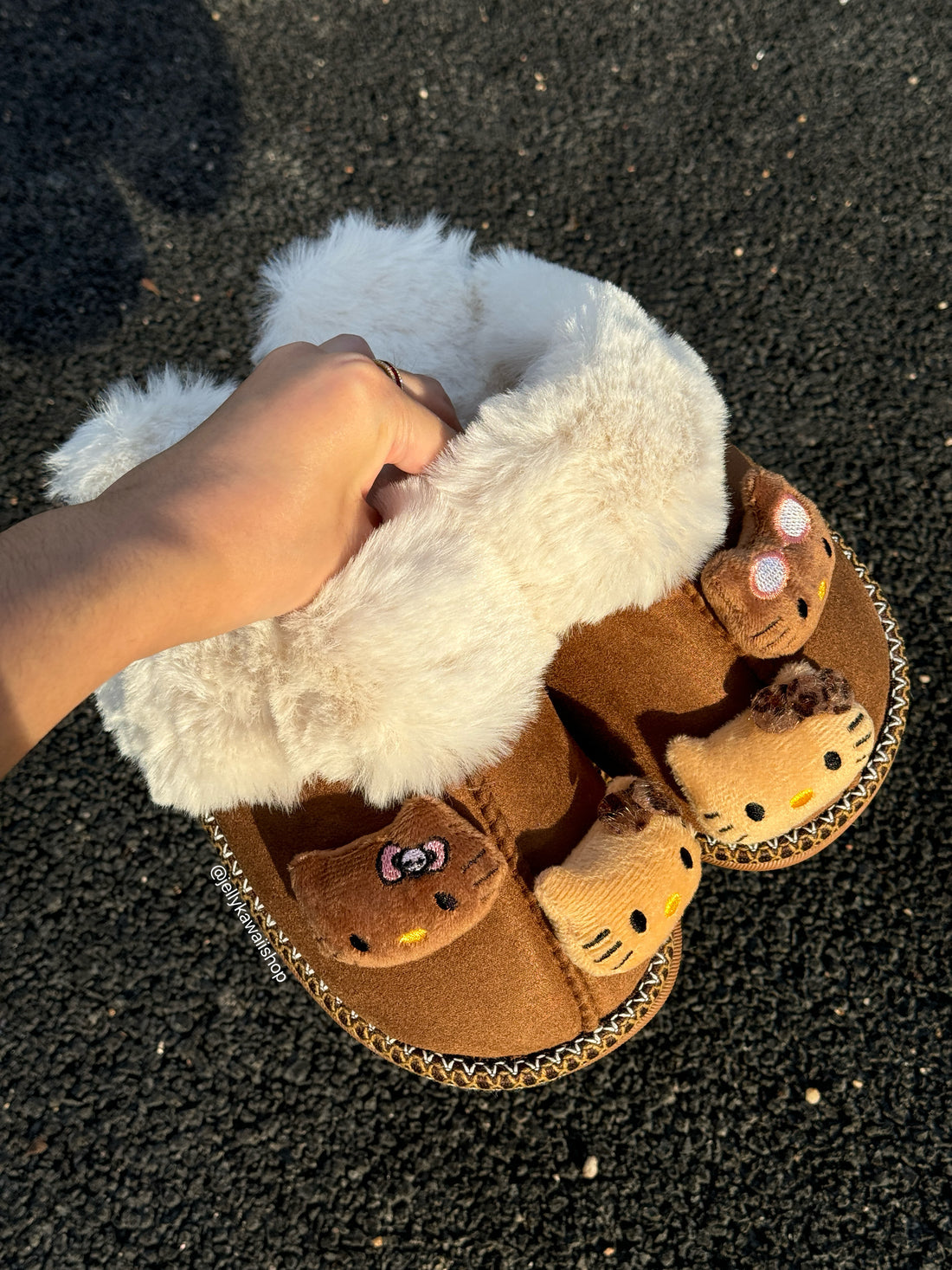 Chaussure en laine HELLO KITTYS beige