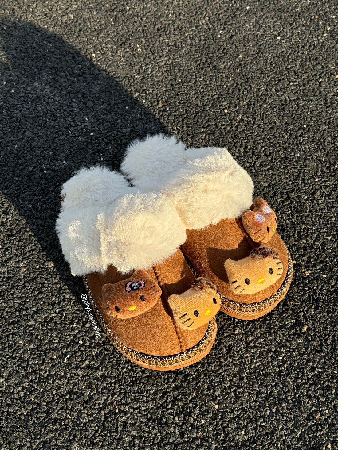 Chaussure en laine HELLO KITTYS beige
