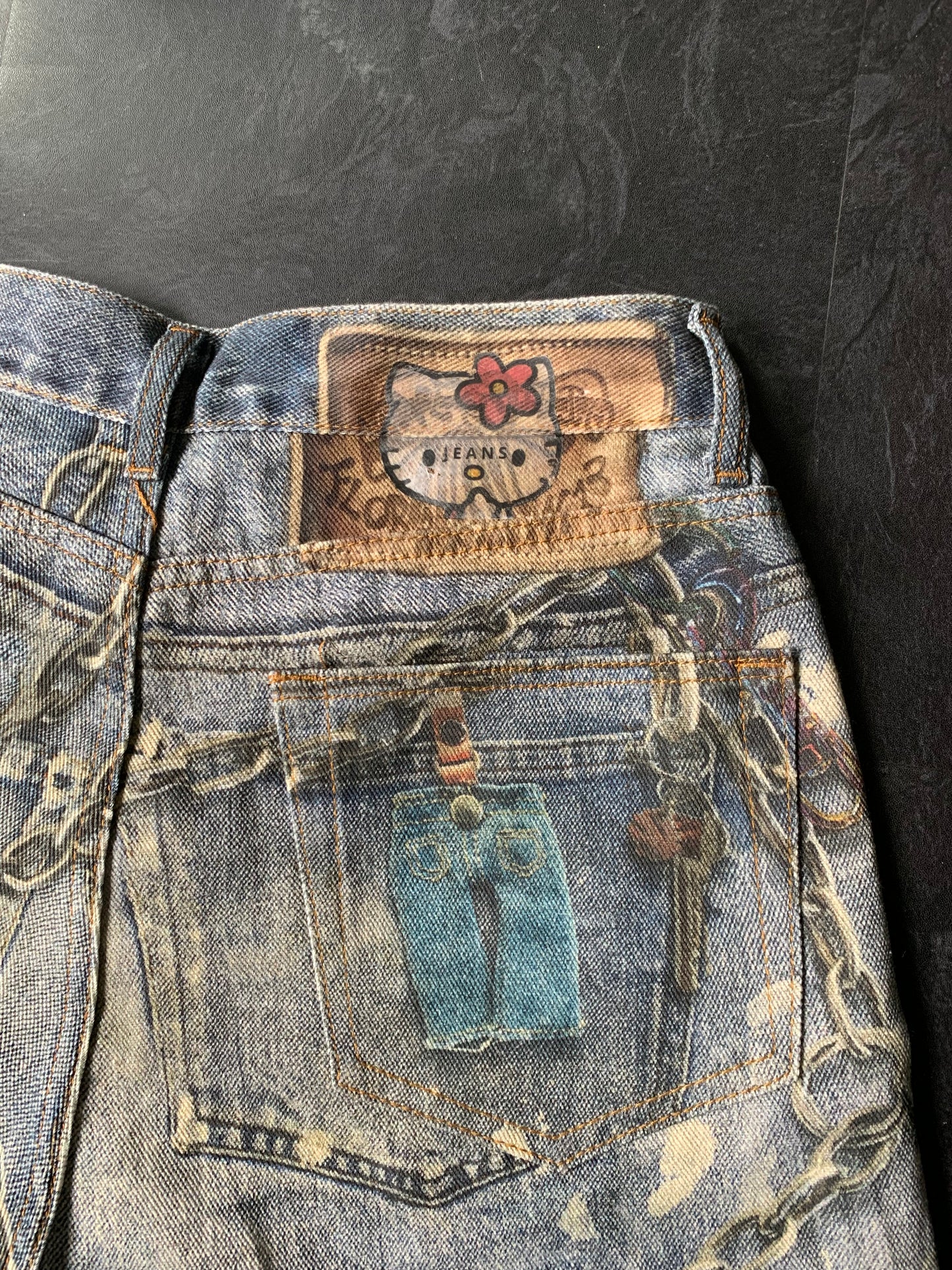 Jean Trompe L'oeil Hello Kitty